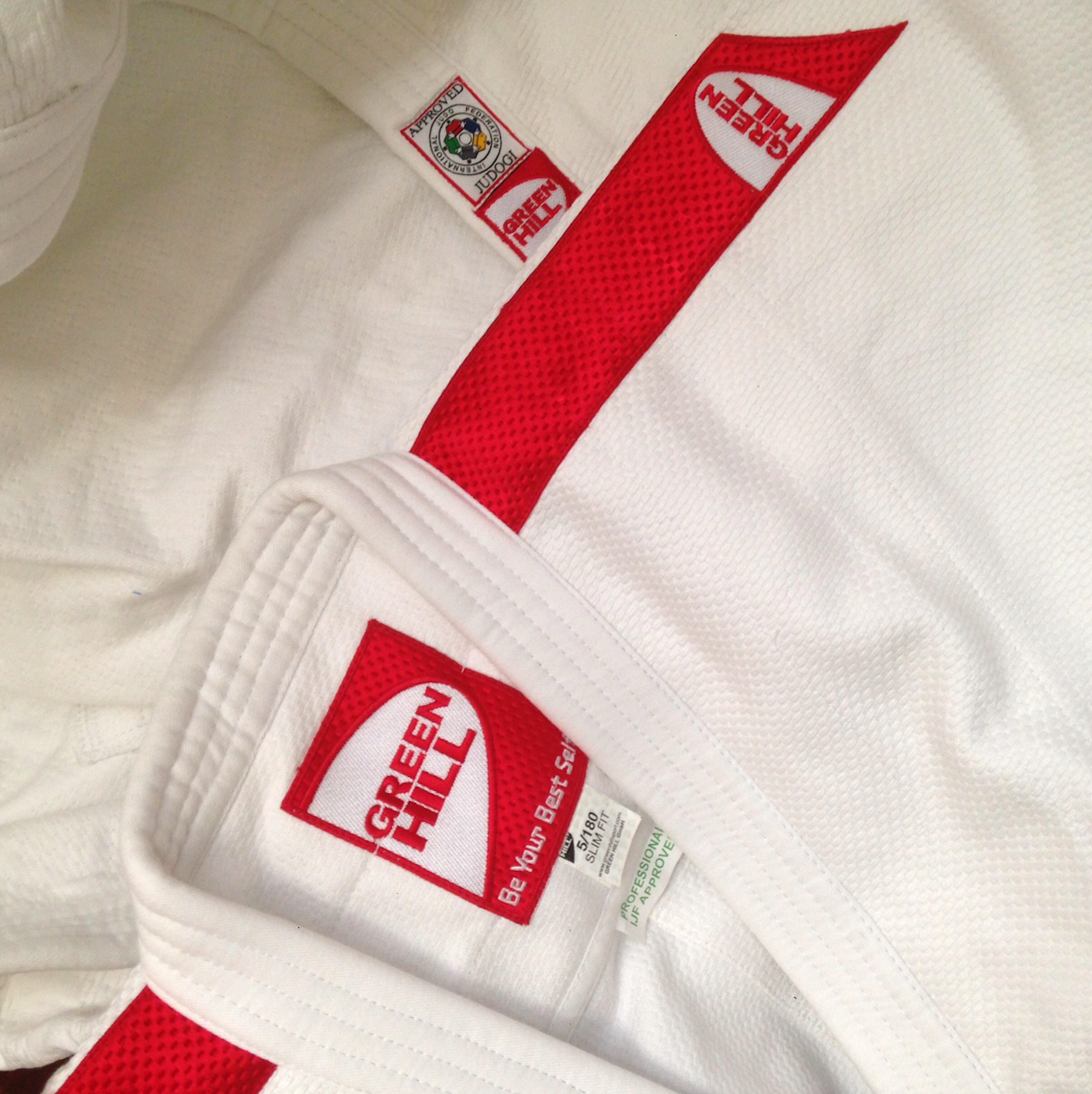 Professional IJF 750g/m2 bianco Rules 2020